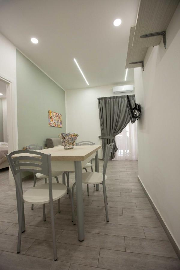 Apartment La Corte Dei Borboni By Dimorra Neapel